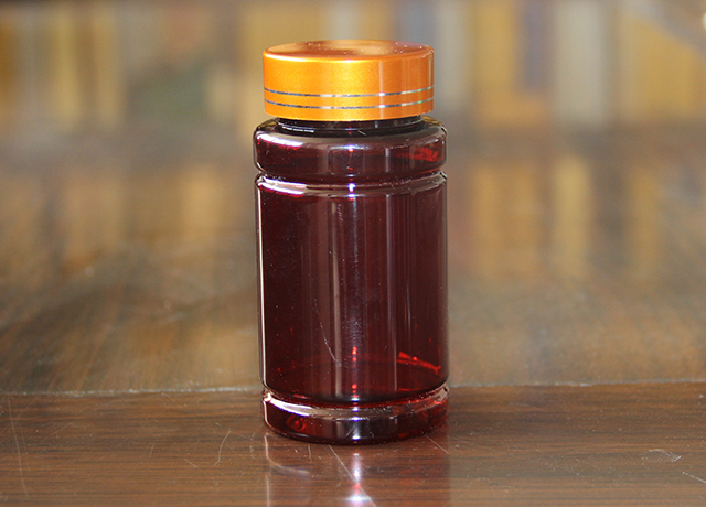 100cc咖啡瓶仿金盖 高度：90mm  直径：46mm